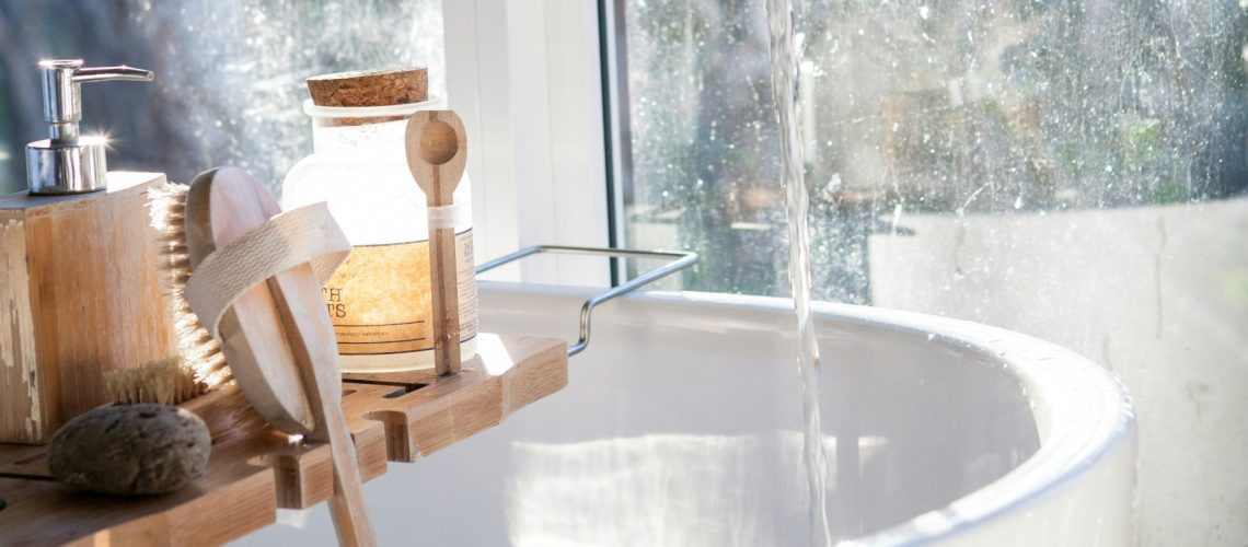 nnere Ruhe finden i Meditation, serumoleum.com, dr. ruth mischnick, www.serumoleum.com, serumoleum, Dr. Ruth Mischnick, welche Knochen neigen eher zu brüchen,, Achtung! Gesichtsbehaarung und dünnere Haut sind völlig normal. Serum Oleum, www.serumoleum.com, dr. ruth mischnick, wir schenken schöne Haut und wohlbefinden, Hautveränderungen und Menopause: Was dich erwartet und was du tun kannst, dr. ruth mischnick, serum oleum, www.serumoleum.com